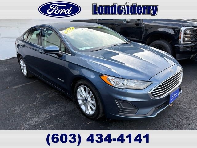 Certified 2019 Ford Fusion SE image 1