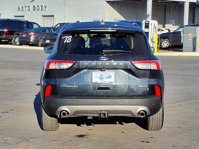 Certified 2022 Ford Escape Titanium w/ Titanium Elite Package AWD/4WD image 8