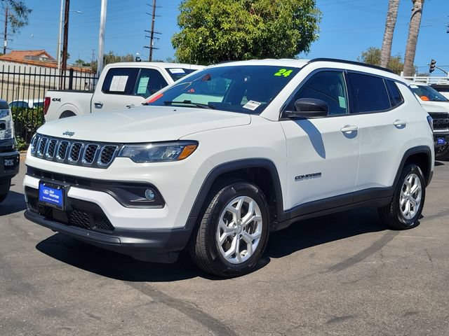 Used 2024 Jeep Compass Latitude AWD/4WD image 25
