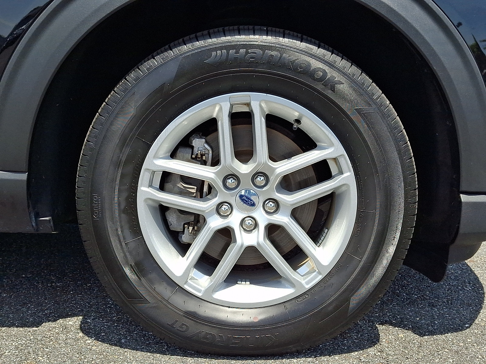 Certified 2025 Ford Explorer Active AWD/4WD image 8