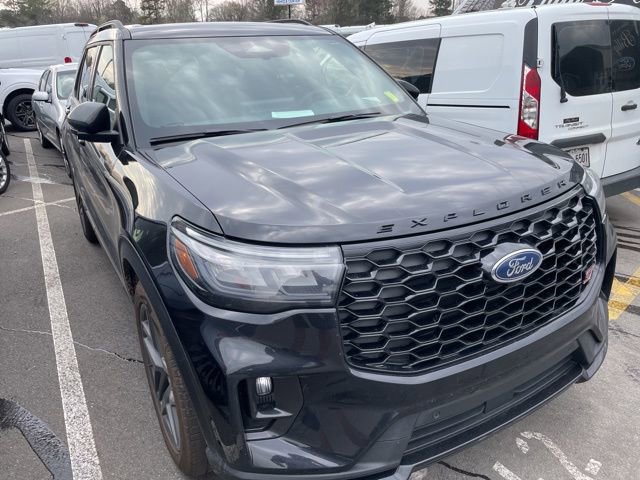 Certified 2025 Ford Explorer ST w/ Sun And Sound Package image 4