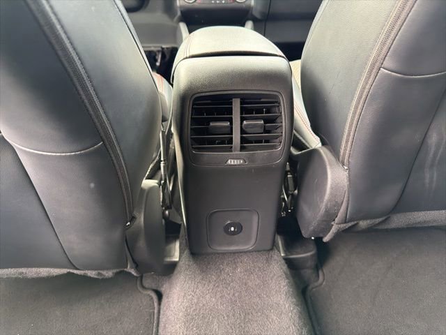 Certified 2024 Ford Escape ST-Line AWD/4WD image 12