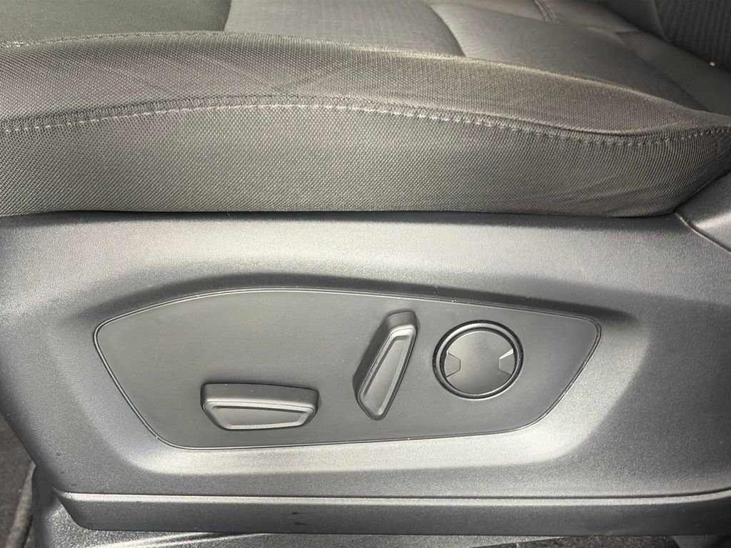 Certified 2022 Ford Explorer XLT AWD/4WD image 26