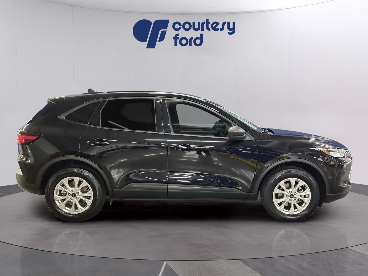 Certified 2025 Ford Escape Active w/ Tech Pack #1 AWD/4WD image 8