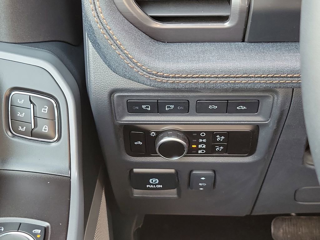 Certified 2023 Ford F150 Lightning Lariat w/ Equipment Group 511A High image 12