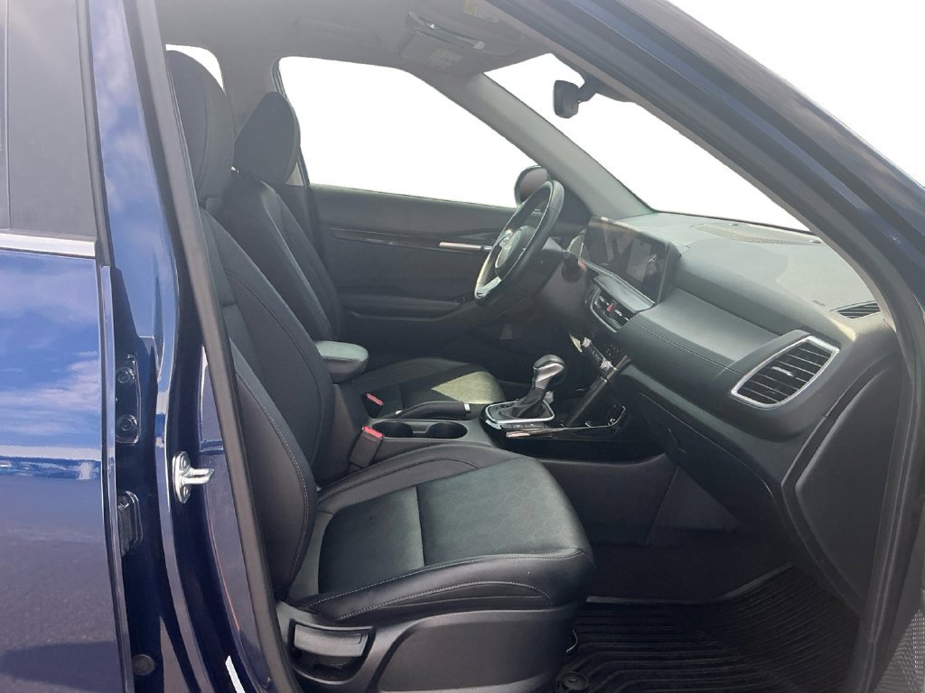 Used 2024 Kia Seltos EX FWD image 22