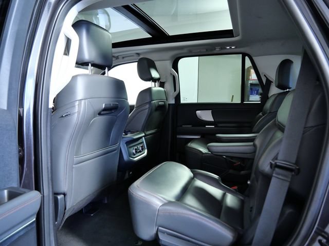 Certified 2025 Ford Expedition Active AWD/4WD image 13