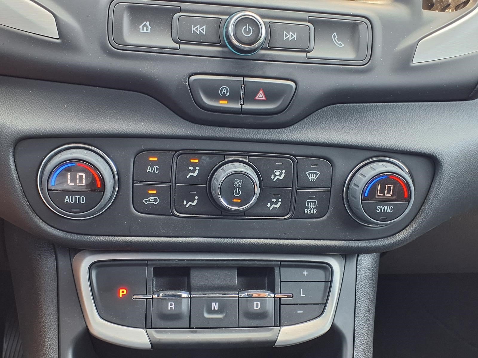 Used 2023 GMC Terrain SLE w/ Driver Convenience Package FWD image 20