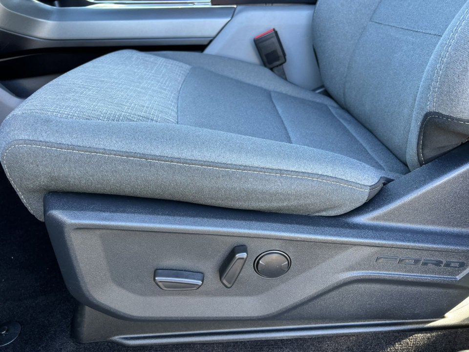 Certified 2022 Ford F150 XLT w/ Equipment Group 302A High image 23