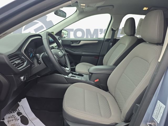 Certified 2022 Ford Escape SE w/ SE Sport Appearance Package AWD/4WD image 11
