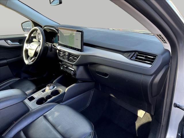 Certified 2024 Ford Escape Platinum AWD/4WD image 28