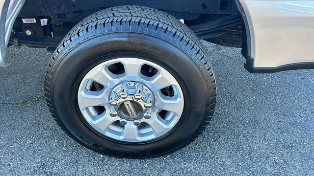 Certified 2023 Ford F250 XLT image 6