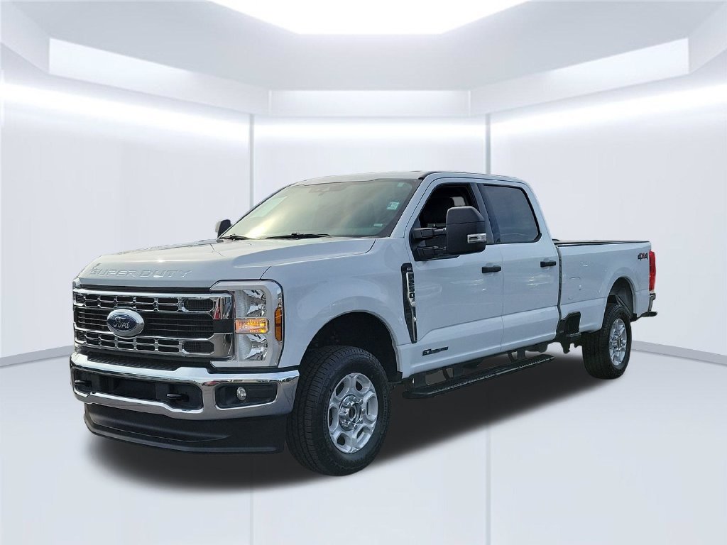 Certified 2026 Ford F250 XLT AWD/4WD image 9