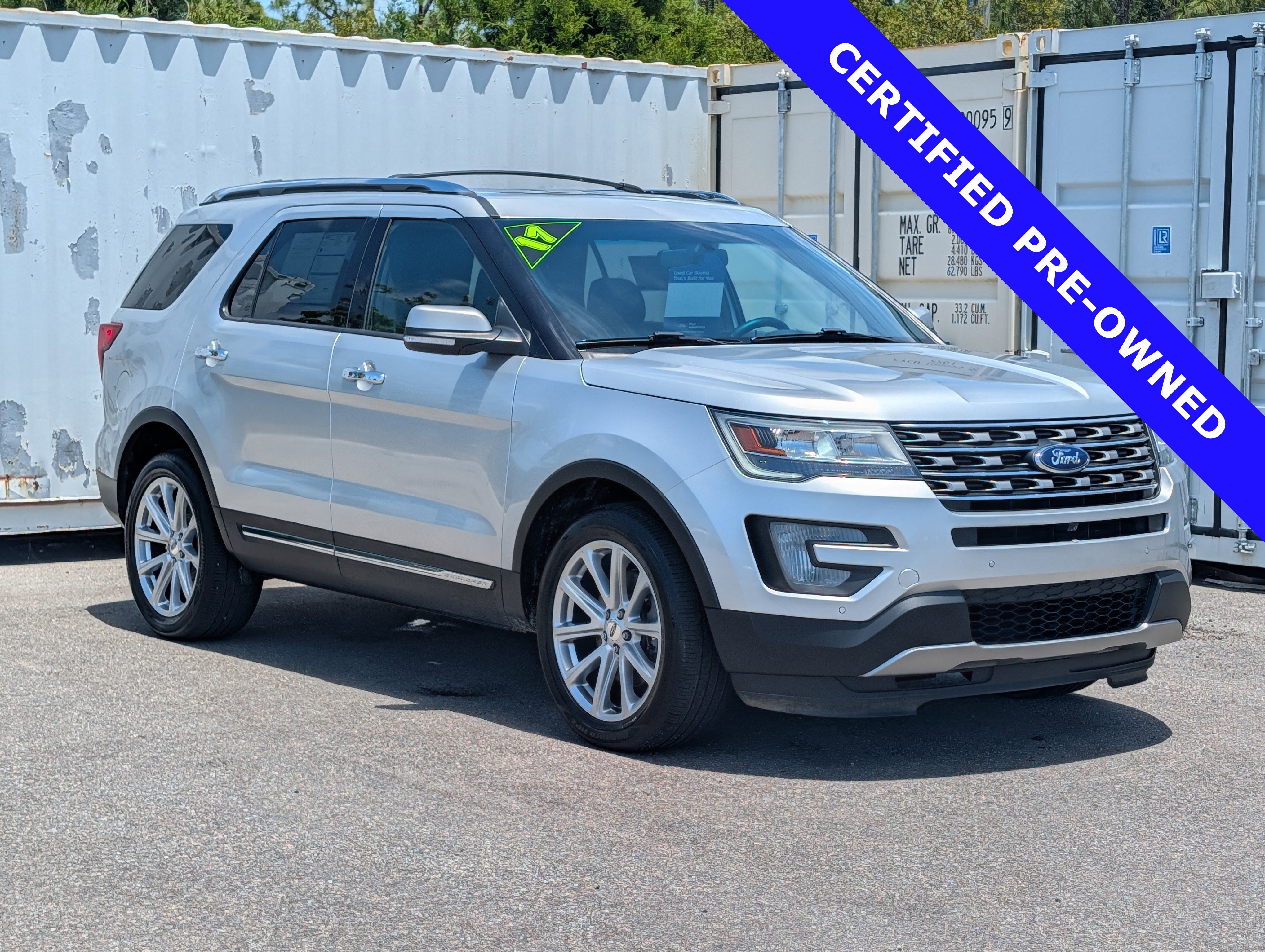 Certified 2017 Ford Explorer Limited AWD/4WD image 2
