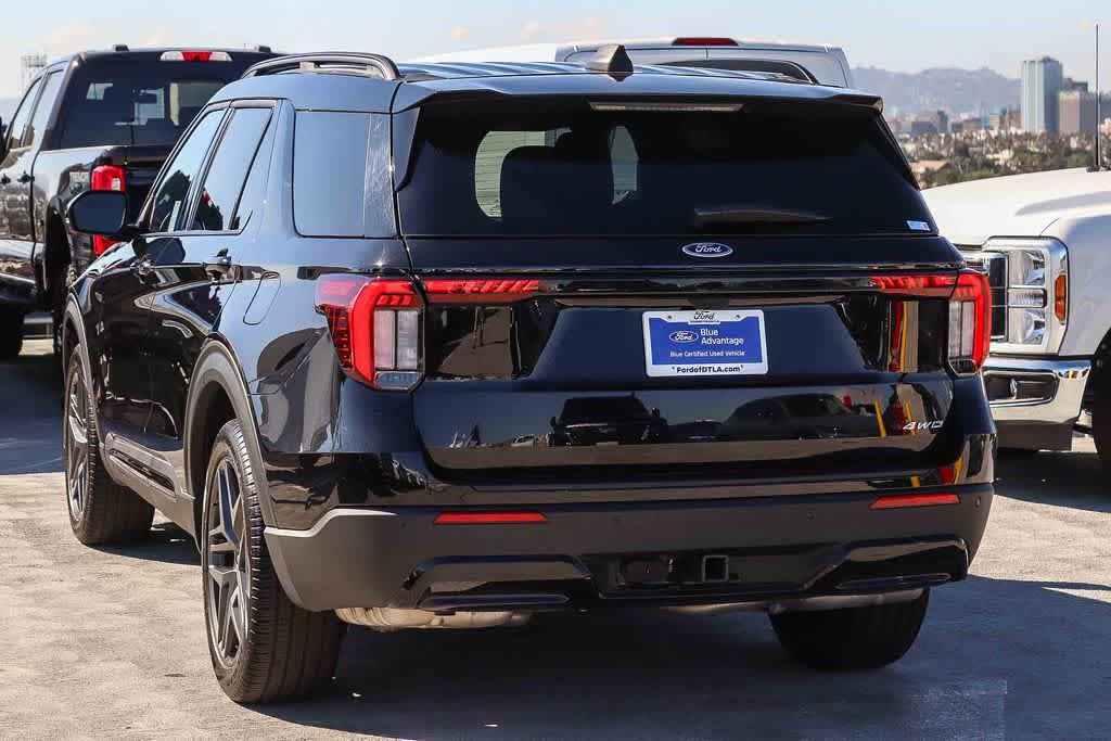 Certified 2025 Ford Explorer ST-Line w/ ST-Line Street Pack AWD/4WD image 6