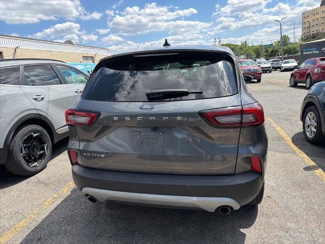 Certified 2024 Ford Escape Active FWD image 5