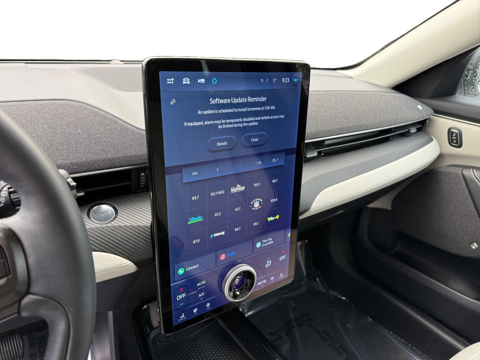 Certified 2024 Ford Mustang Mach-E Premium image 12