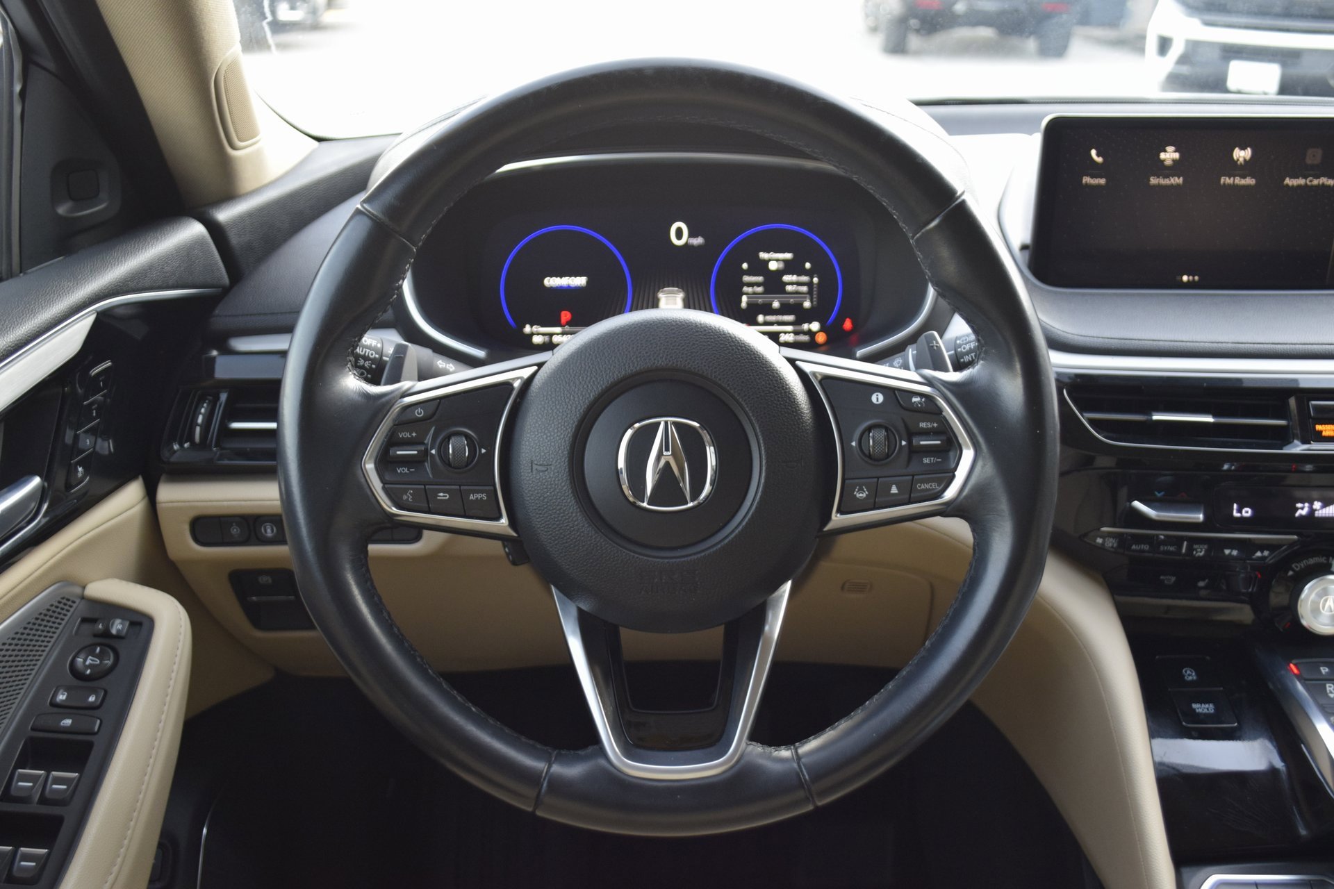 Used 2022 Acura MDX FWD image 12