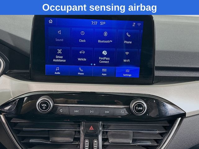 Certified 2021 Ford Escape SE image 21