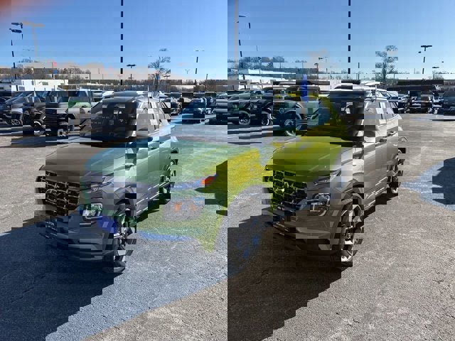 Used 2024 Hyundai Venue SEL image 6
