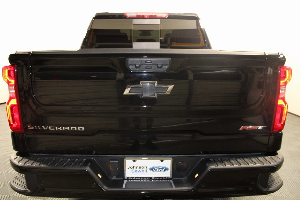 Used 2025 Chevrolet Silverado 1500 RST w/ All Star Edition Plus image 3