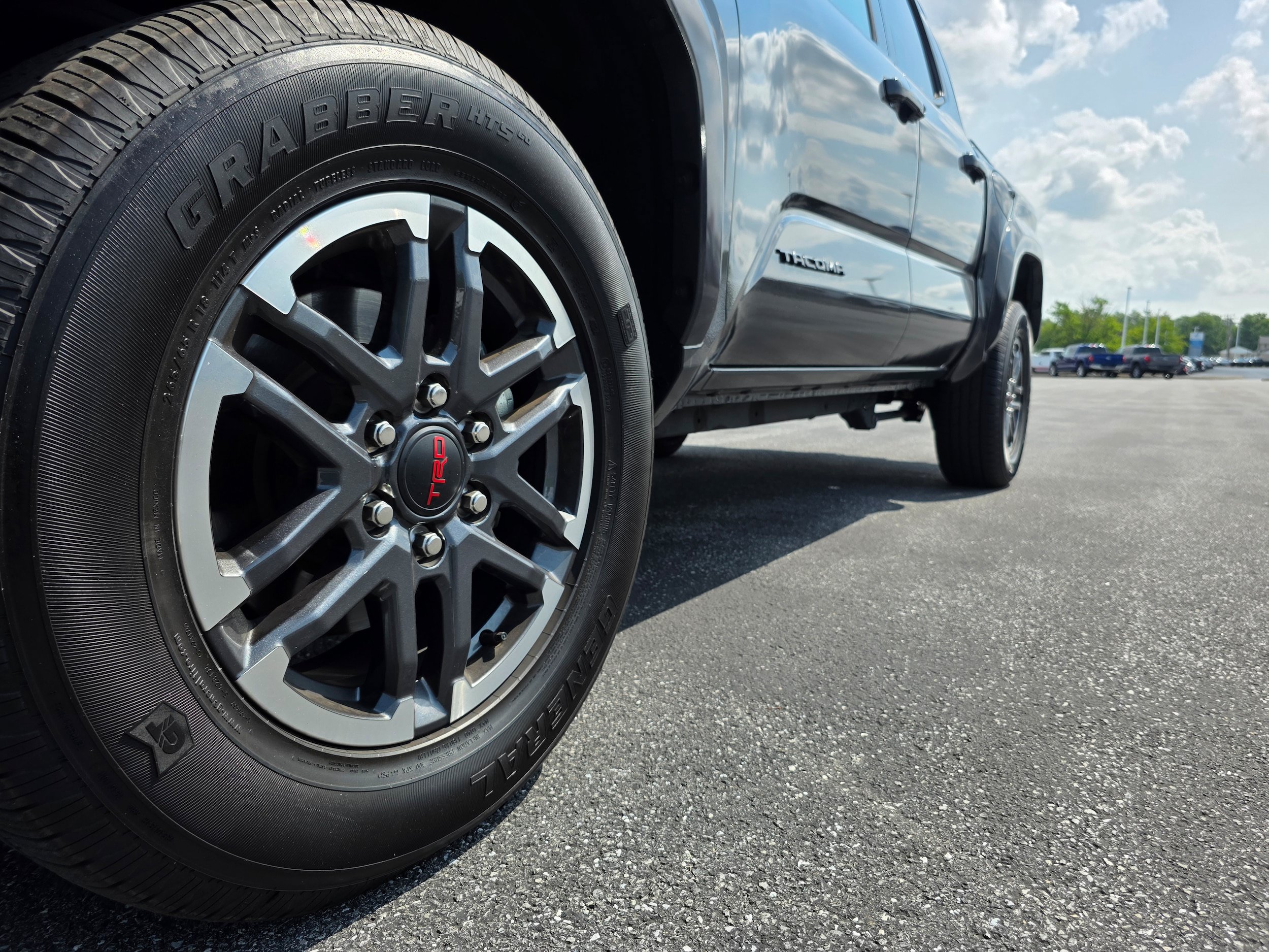 Used 2024 Toyota Tacoma TRD Sport w/ TRD Sport Upgrade Package AWD/4WD image 22