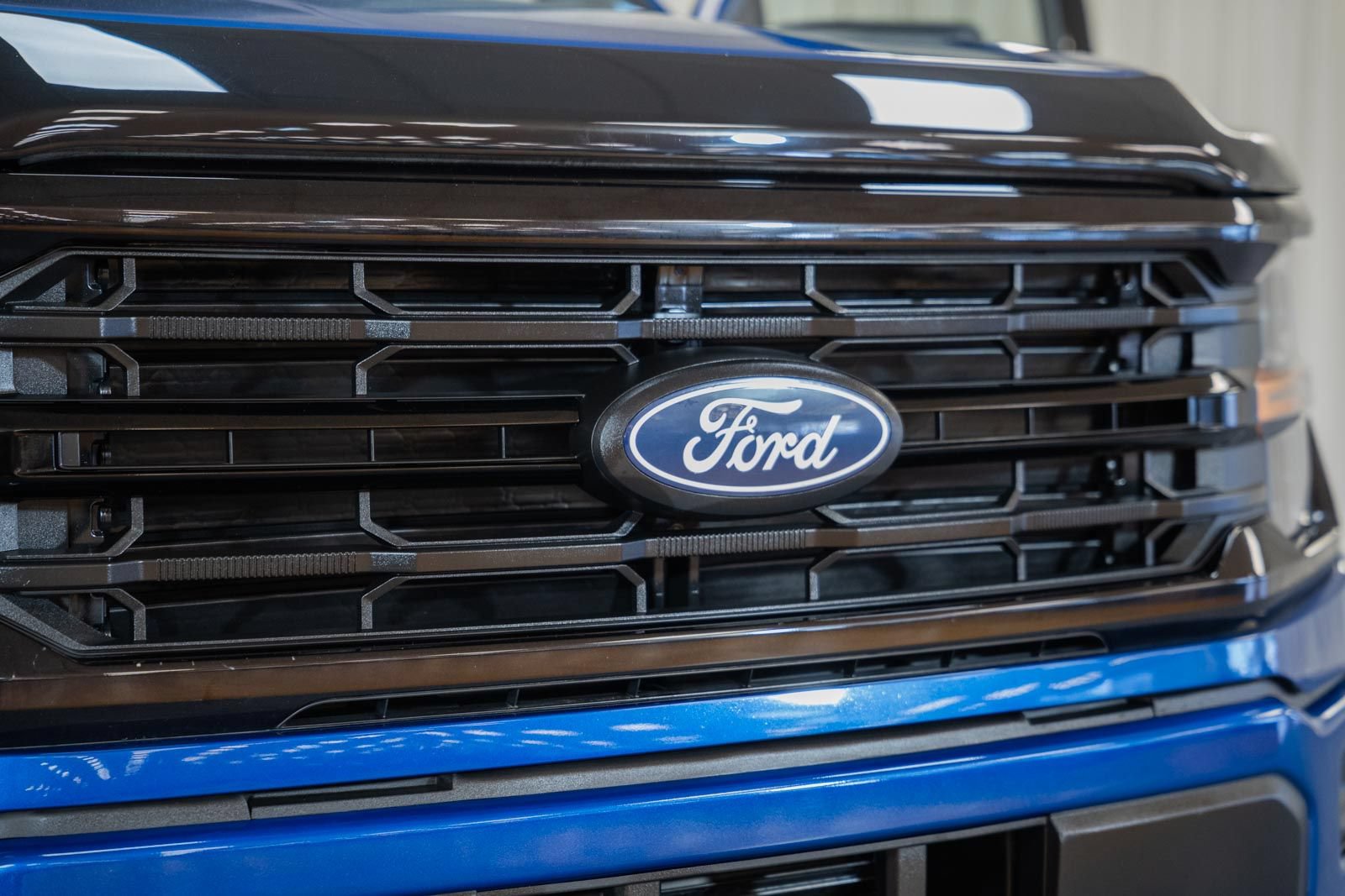 Certified 2025 Ford F150 XLT w/ Equipment Group 301A Standard AWD/4WD image 11