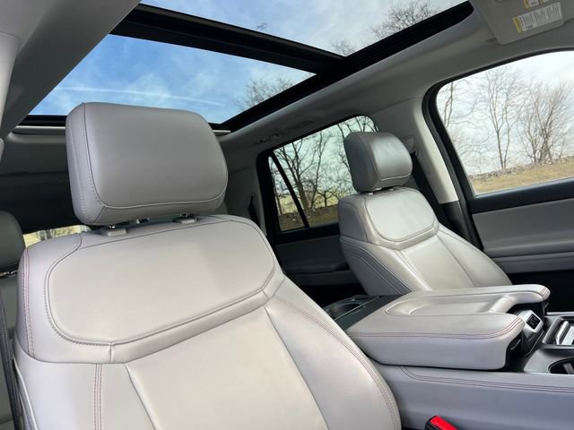 Certified 2025 Ford Expedition Max Active image 40