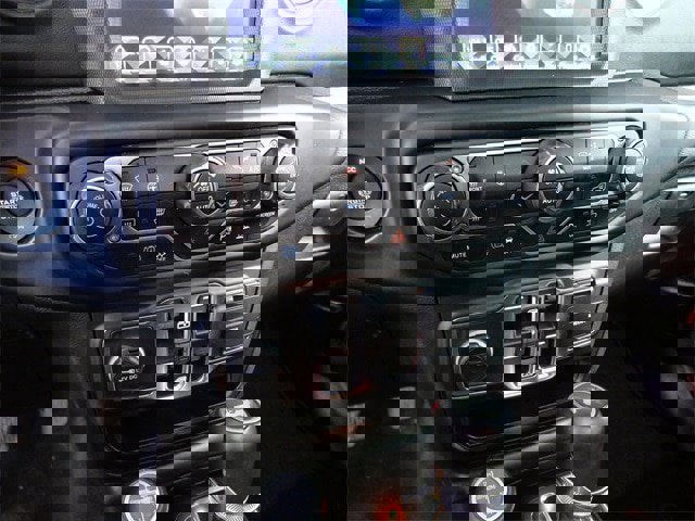 Used 2021 Jeep Wrangler Unlimited Sahara 4xe w/ Cold Weather Group image 20