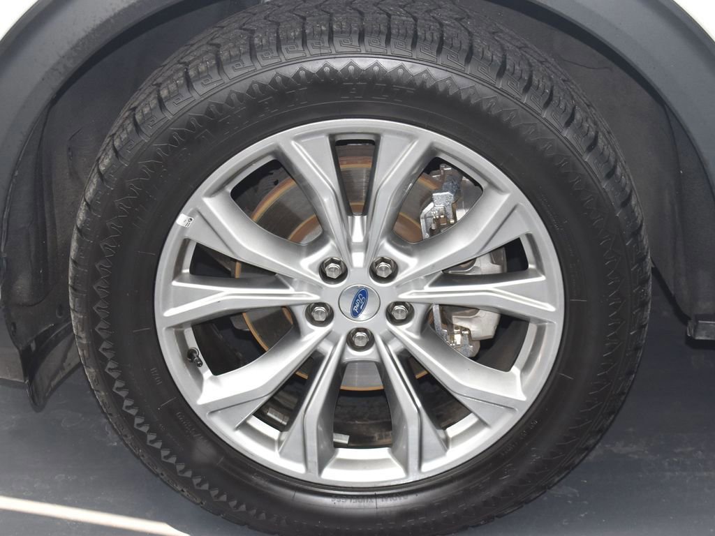 Certified 2023 Ford Explorer Limited image 30