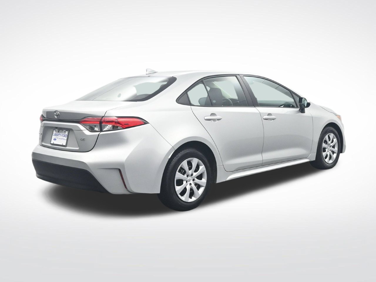 Used 2024 Toyota Corolla LE FWD image 6