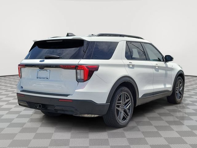Certified 2025 Ford Explorer ST-Line w/ Premium Package RWD image 5