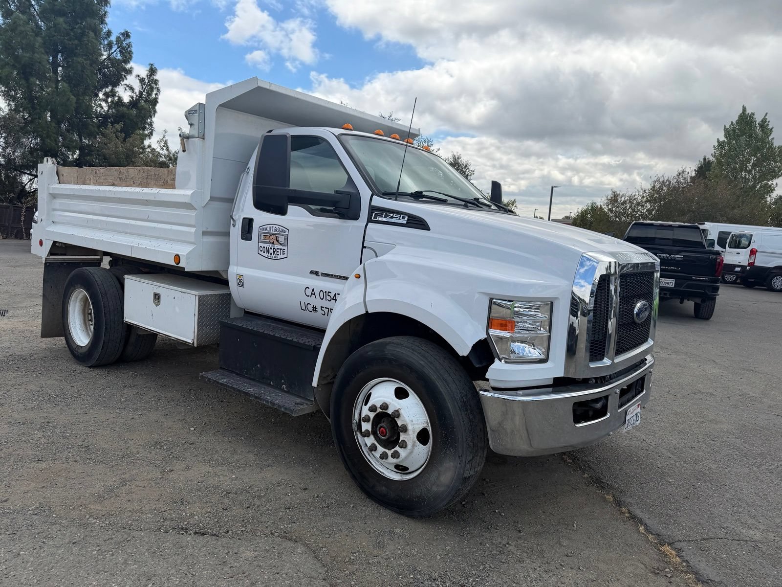 Certified 2022 Ford F750 2WD Regular Cab Super Duty image 7