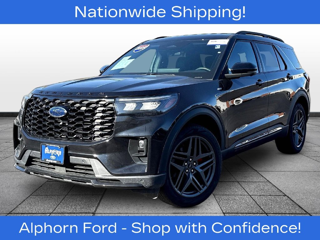 Certified 2025 Ford Explorer ST-Line w/ ST-Line Street Pack AWD/4WD image 3