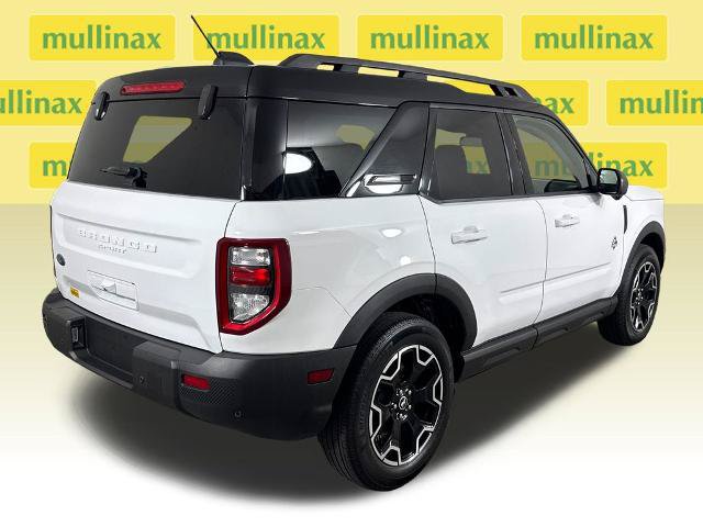 Certified 2025 Ford Bronco Sport Outer Banks w/ Outer Banks Tech Package+ AWD/4WD image 4
