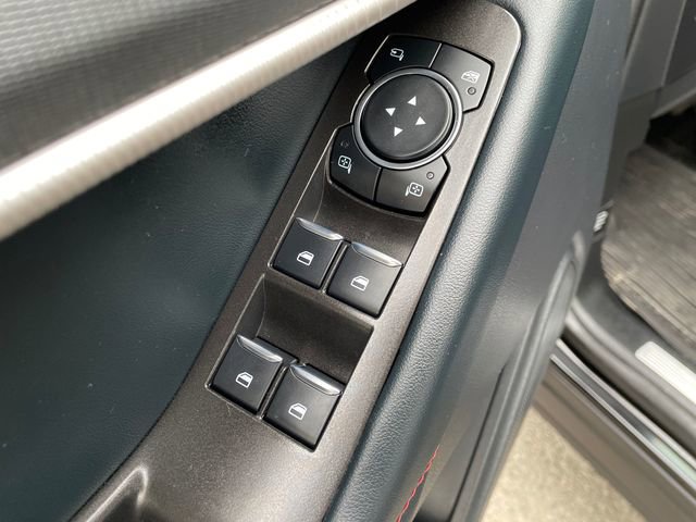 Certified 2025 Ford Explorer ST-Line w/ ST-Line Street Pack image 27