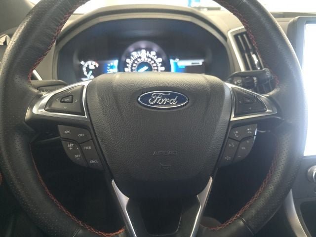 Certified 2024 Ford Edge ST-Line AWD/4WD image 24