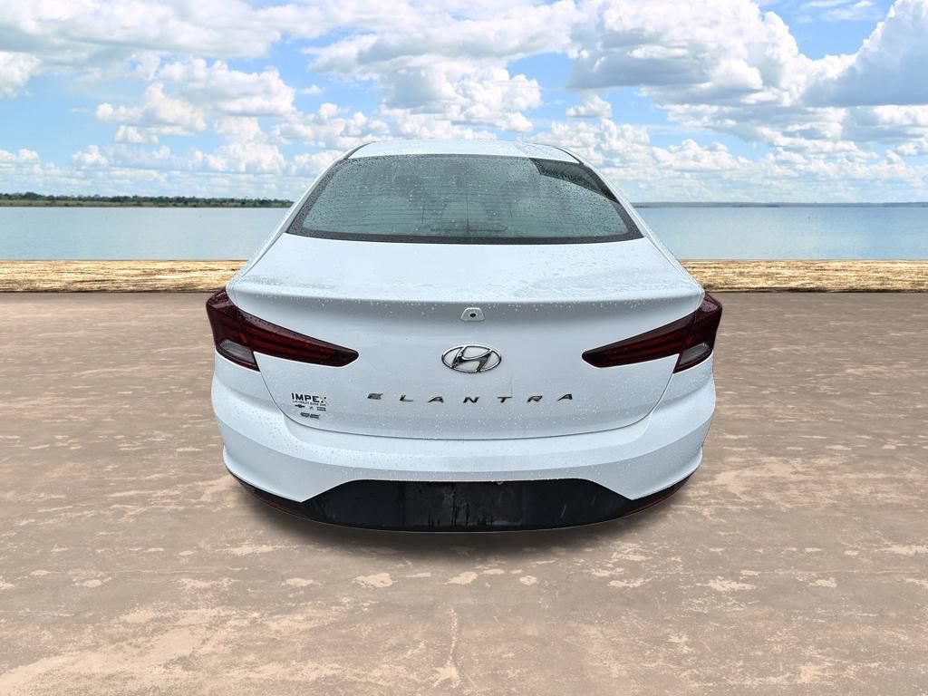 Used 2019 Hyundai Elantra SE FWD image 8