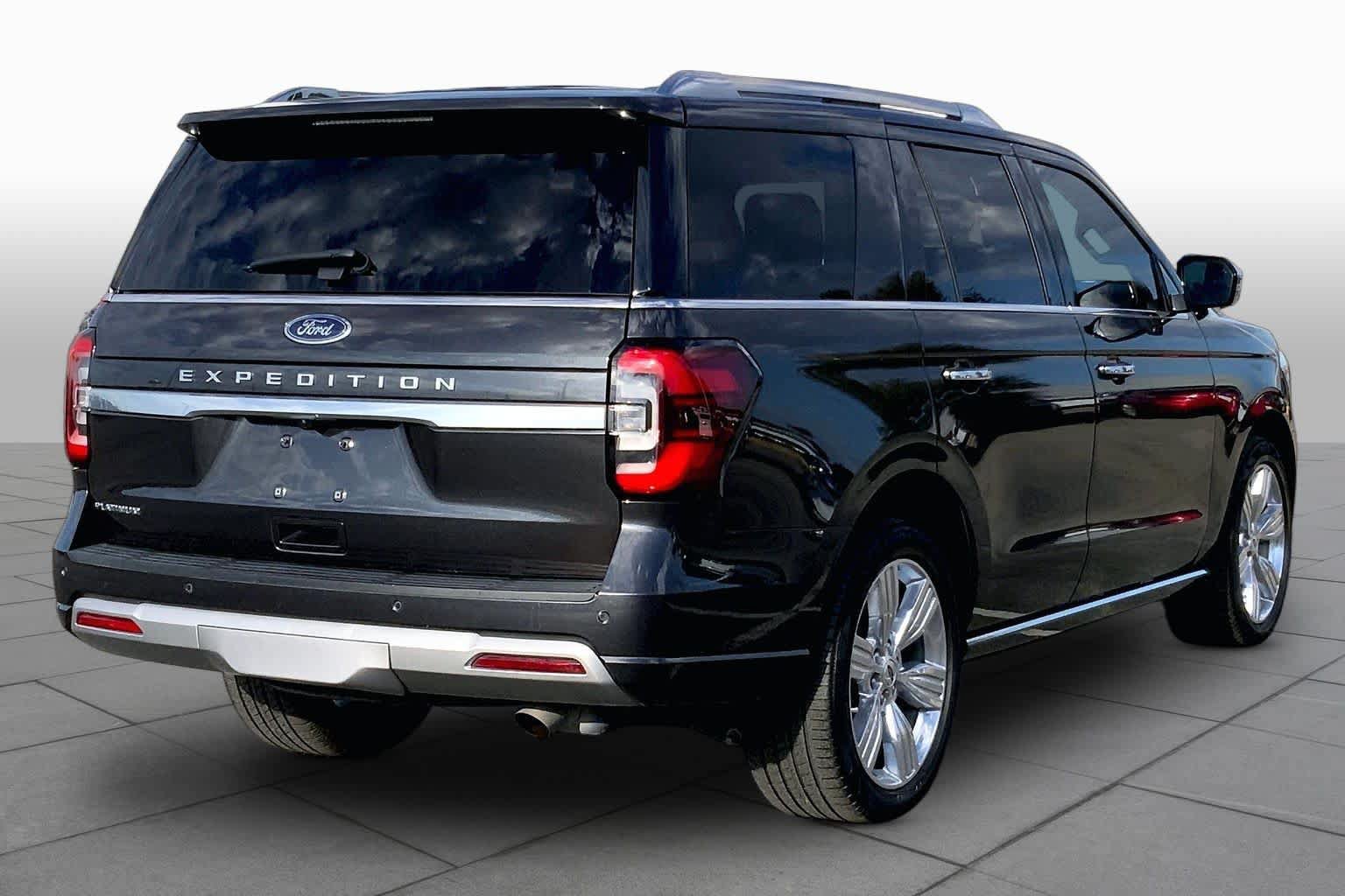 Certified 2023 Ford Expedition Platinum AWD/4WD image 13