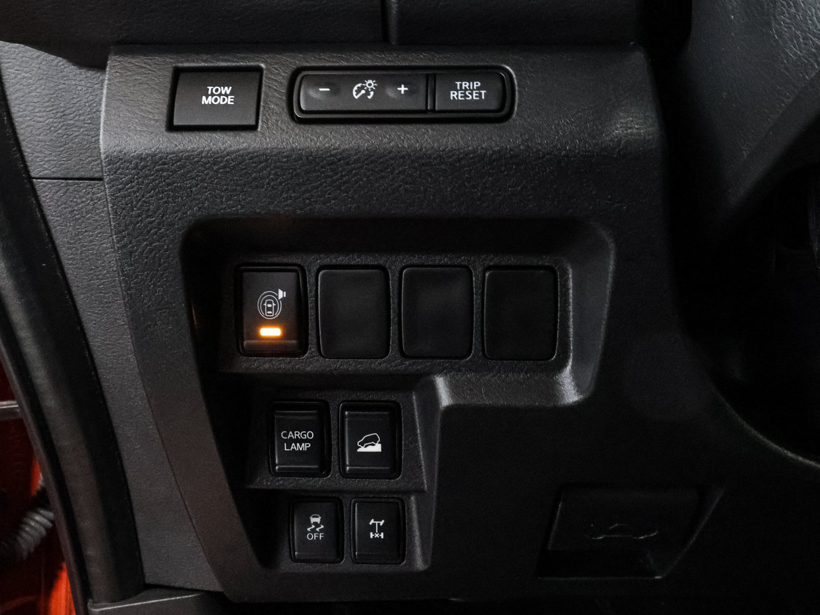 Used 2025 Nissan Frontier PRO-4X w/ Interior Protection Package AWD/4WD image 31