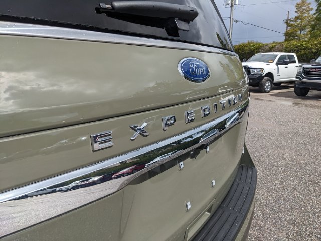 Certified 2024 Ford Expedition Max King Ranch AWD/4WD image 12