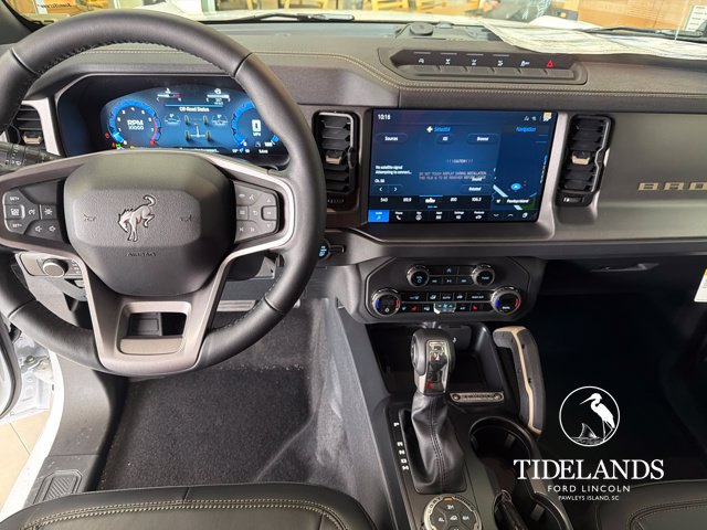Certified 2025 Ford Bronco Badlands w/ Sasquatch Package AWD/4WD image 16