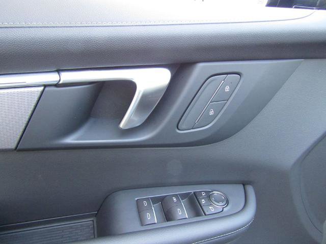 Used 2025 Buick Enclave Sport Touring AWD/4WD image 27