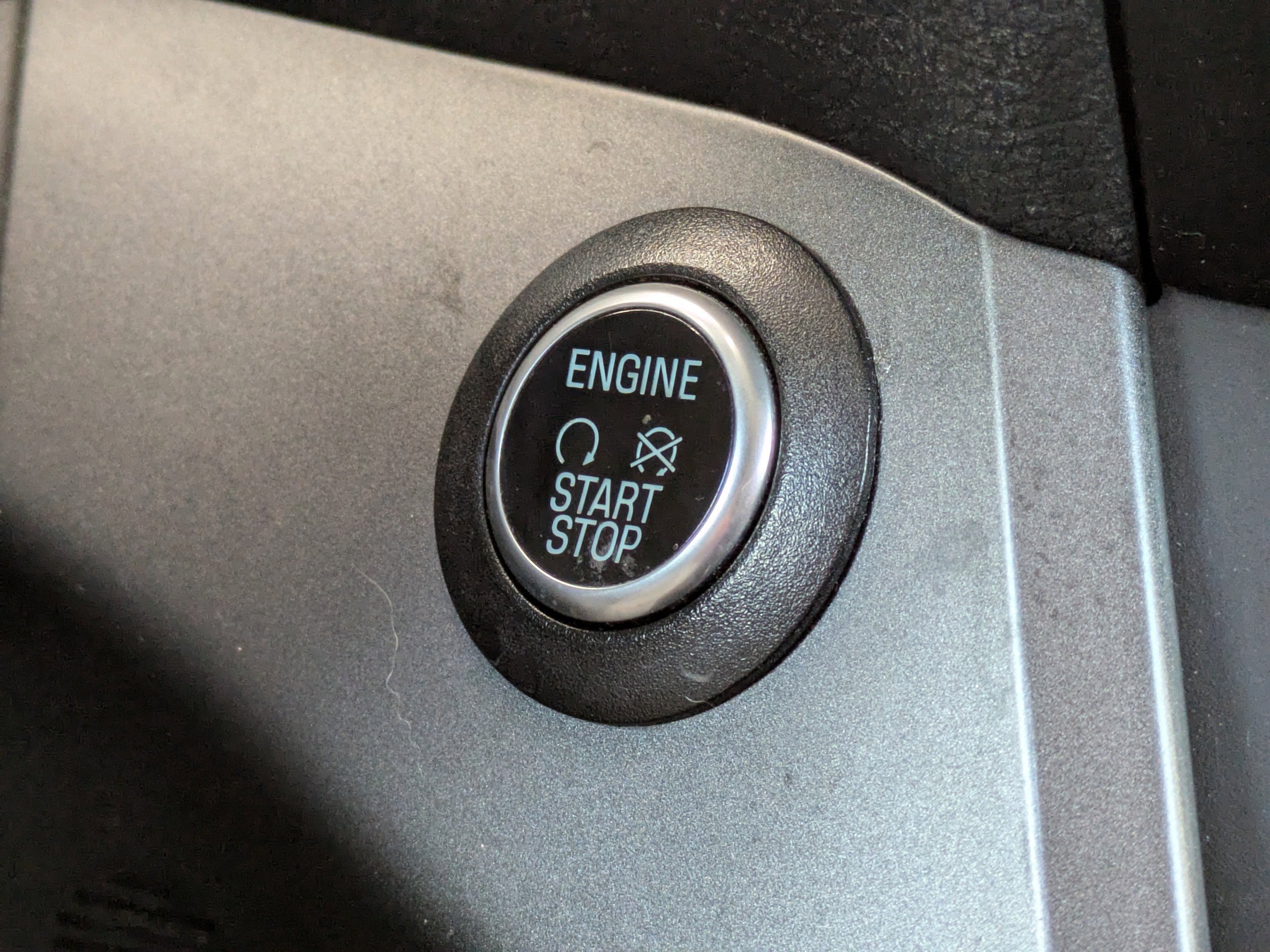 Certified 2019 Ford Escape SE FWD image 28