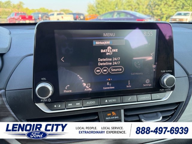 Used 2025 Nissan Altima 2.5 SV FWD image 23