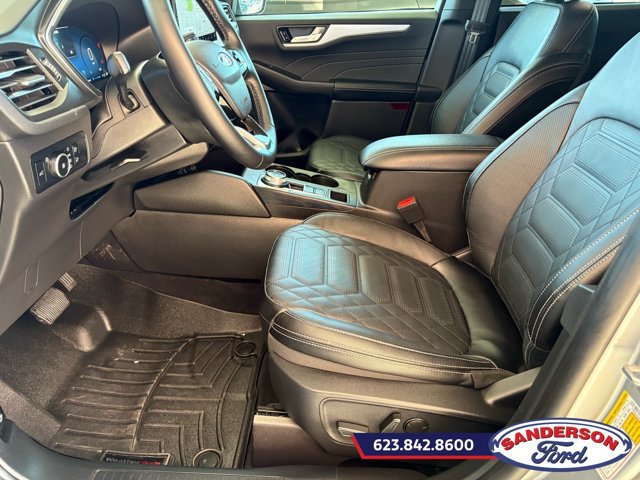 Certified 2024 Ford Escape Platinum w/ Premium Technology Package AWD/4WD image 15