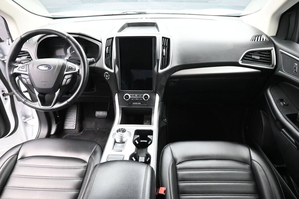 Certified 2024 Ford Edge SEL AWD/4WD image 12