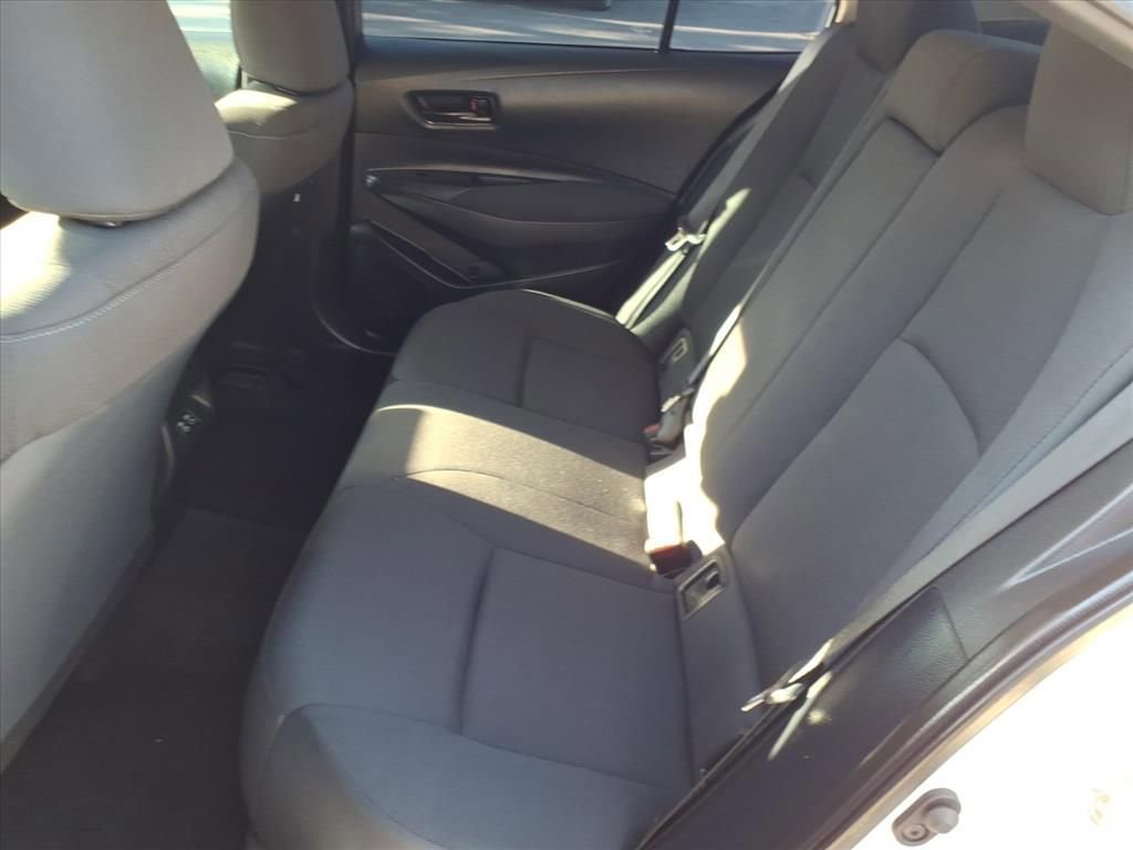 Used 2023 Toyota Corolla LE image 13
