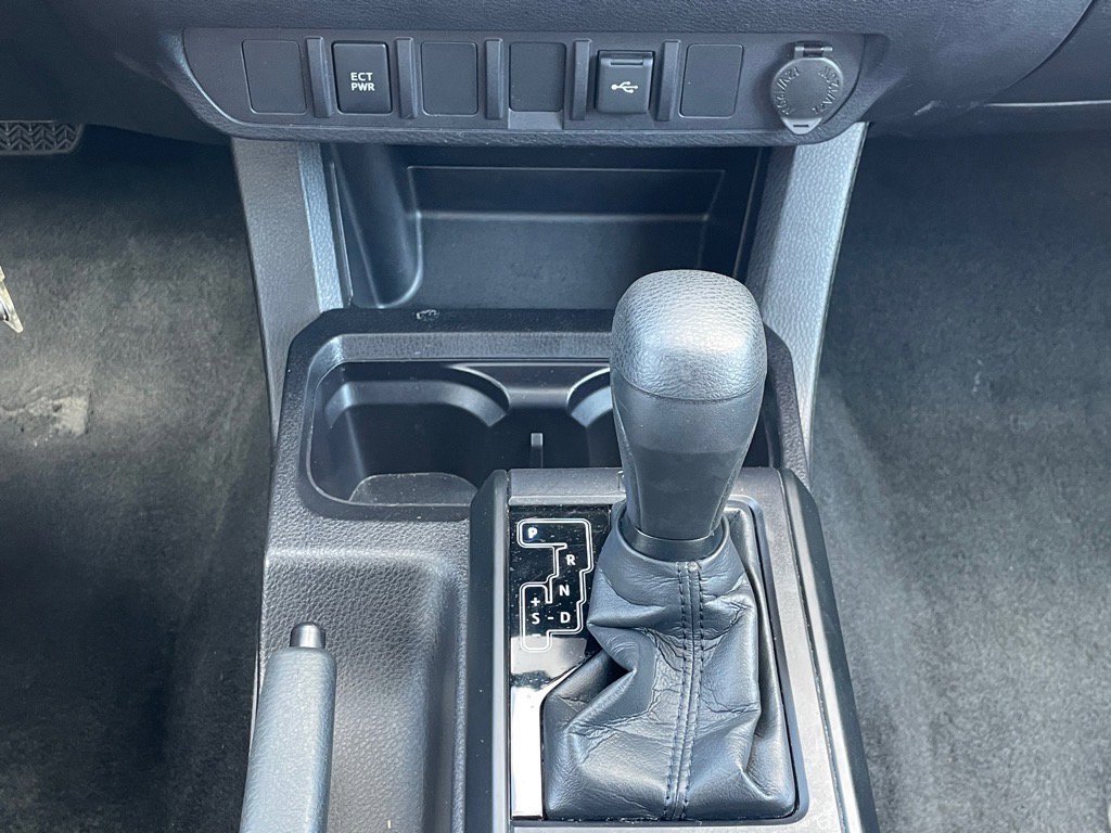 Used 2021 Toyota Tacoma SR image 22