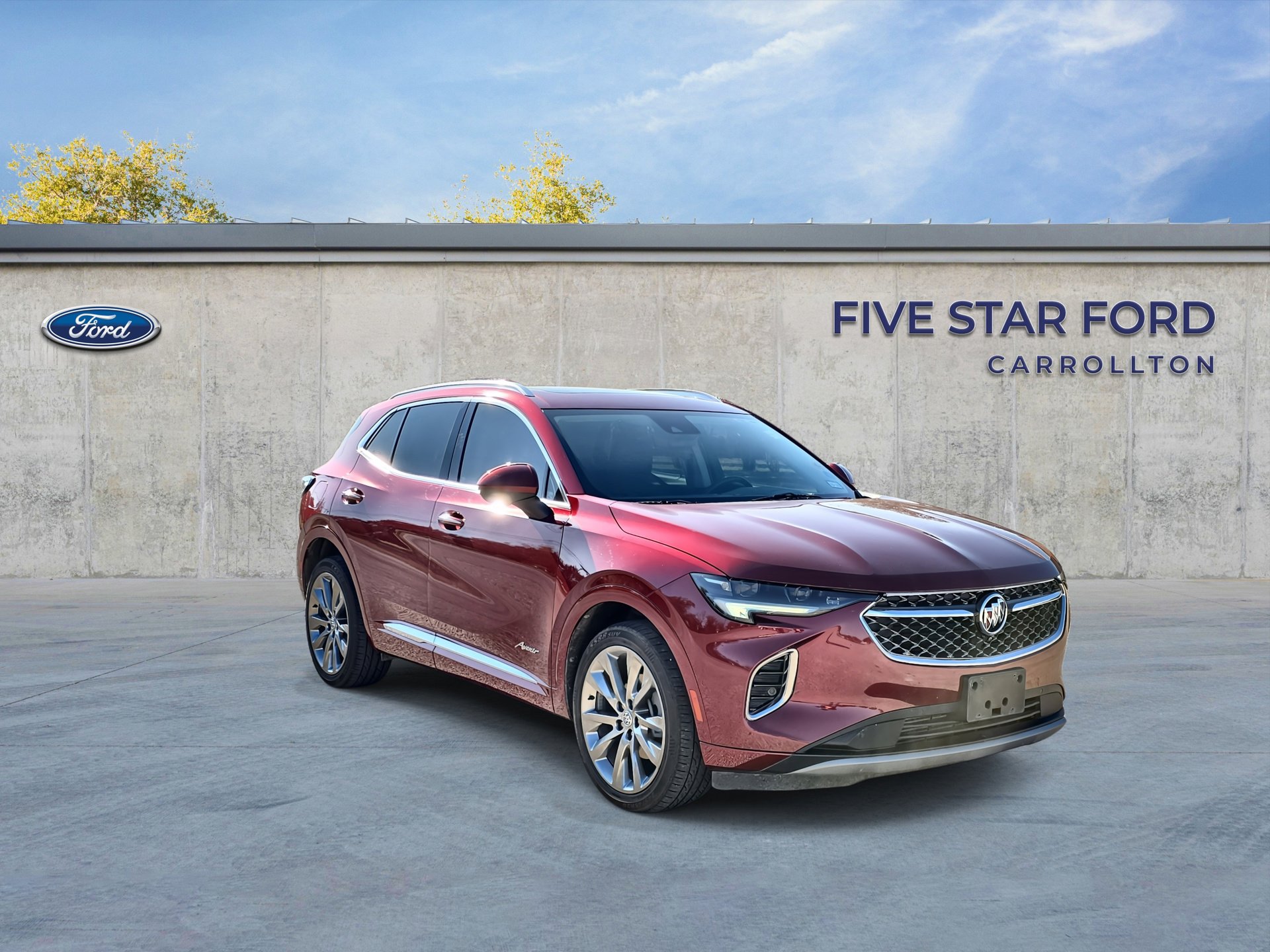 Used 2022 Buick Envision Avenir w/ Technology Package II image 1